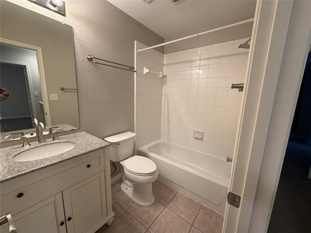 Building Photo - 3109 Bonsai Dr