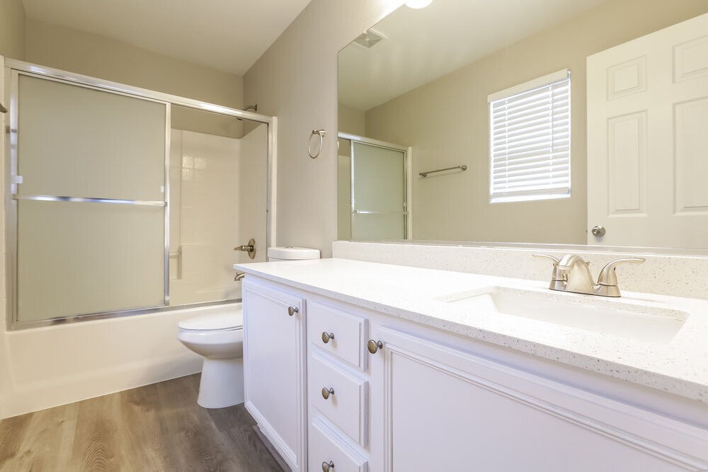 Building Photo - 11738 Magliana St