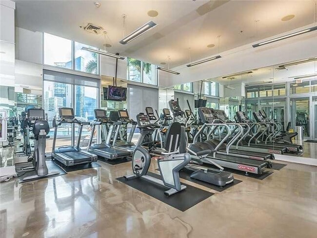 Building Photo - 90 SW 3rd St