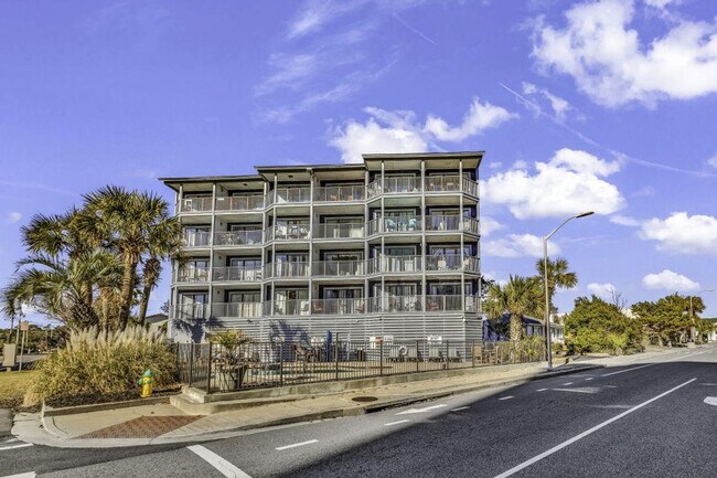 Building Photo - 1906 S Ocean Blvd