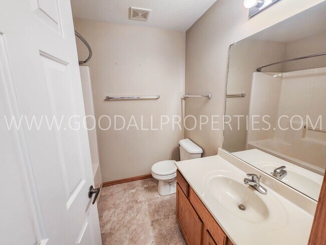 Building Photo - 8601 Westown Pkwy