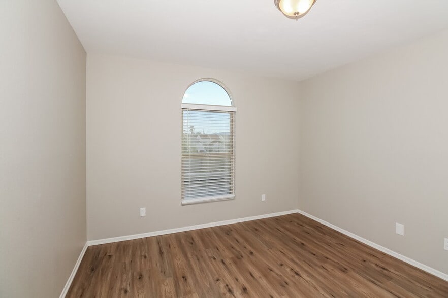 Building Photo - 3054 W Artebella Way