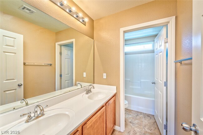 Building Photo - 8020 Aztec Basin Ave