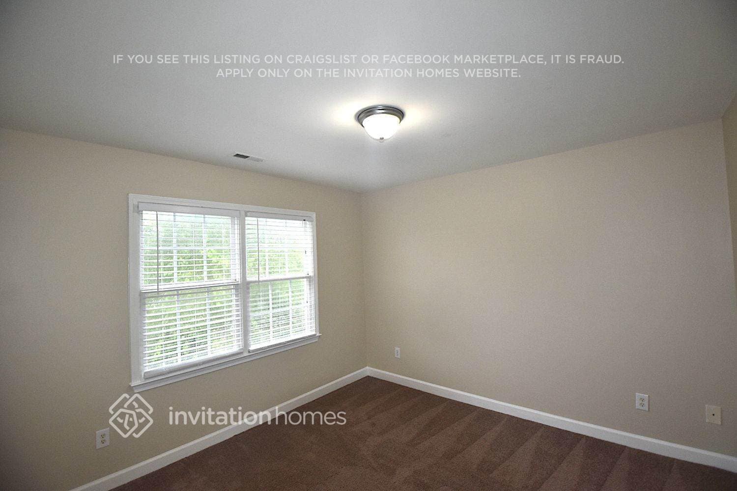 Building Photo - 912 Siena Dr