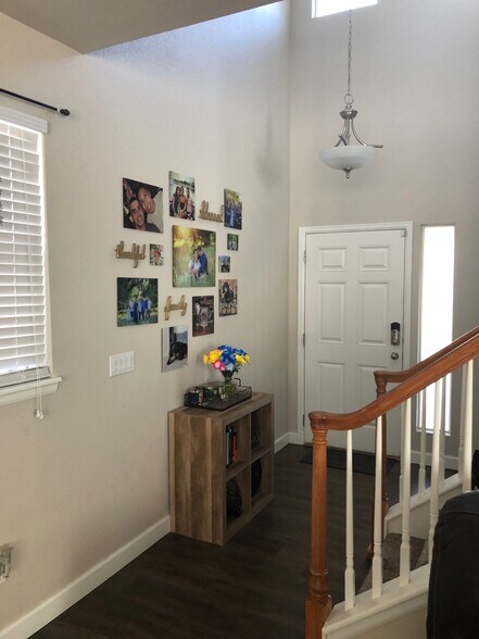 Building Photo - 6516 Andretti Ct