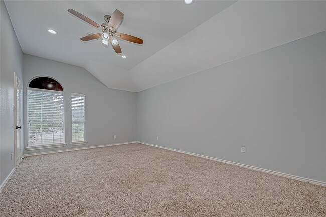Building Photo - 16523 Pinon Vista Dr