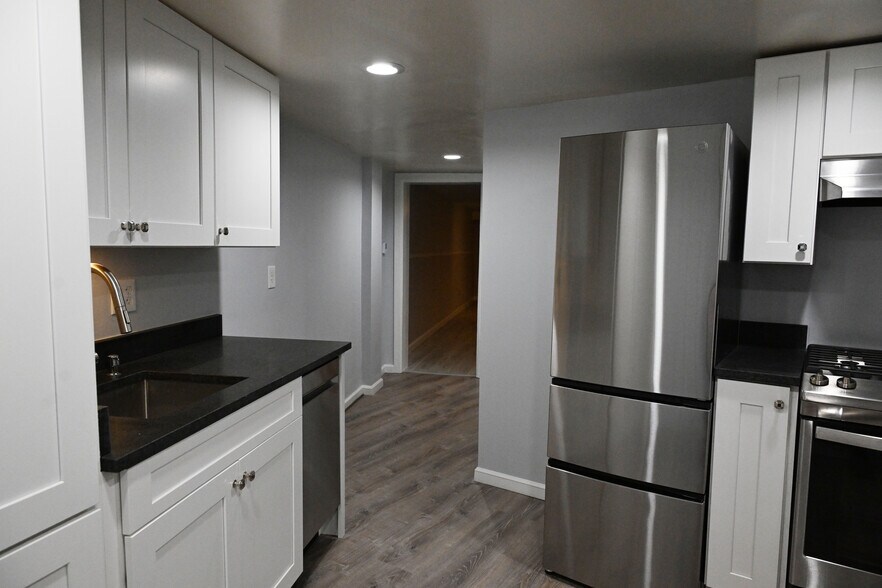Kitchen View 1 - 1331 Park Rd NW