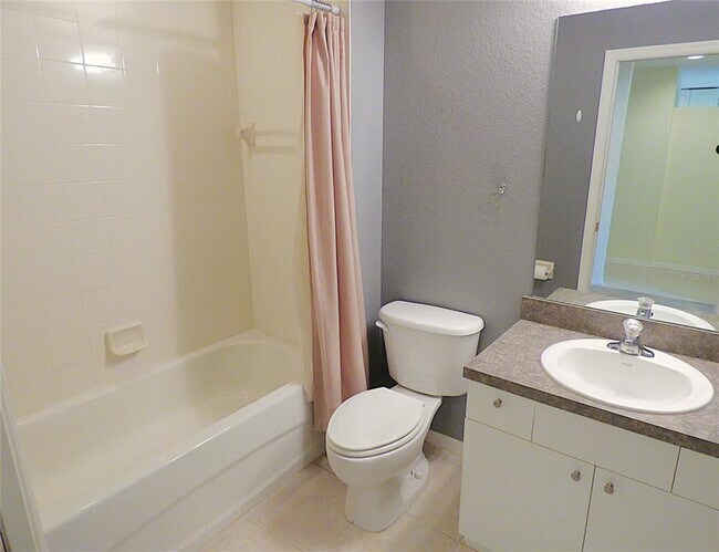 Building Photo - 5771 Sabal Trace Dr