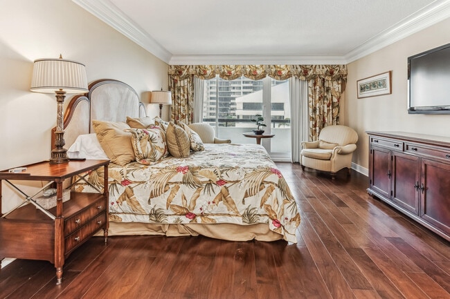 Building Photo - 4000 N Ocean Dr