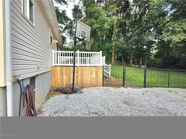 Building Photo - 2956 Hayne Rd