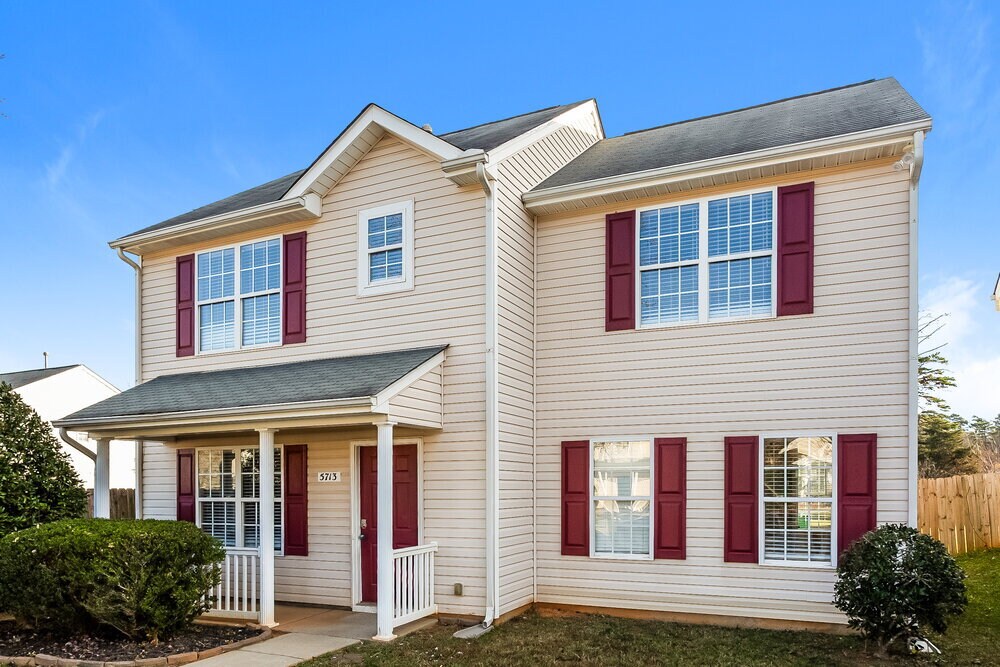 Building Photo - 5713 Henderson Oaks Dr