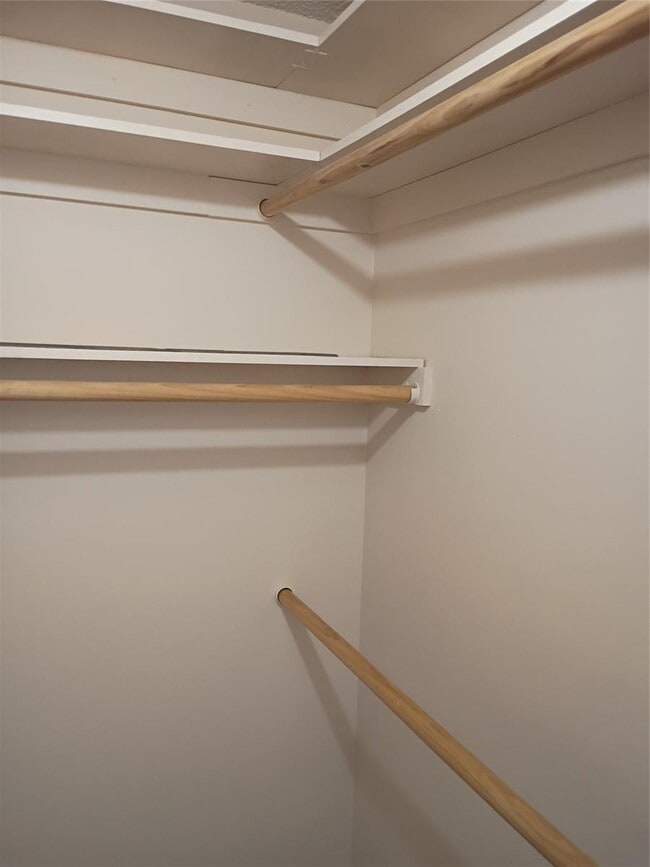 Building Photo - Stylish Remodeled Condo with Scenic Water ...