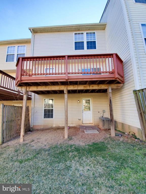 Building Photo - 7130 Fox Harbor Way