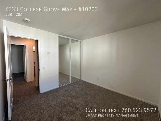 Building Photo - 2nd Floor 3BR 2BA! Gated Community! Pets OK!