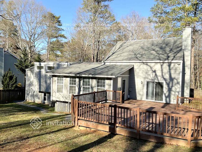 Building Photo - 3142 Wicks Lake Dr