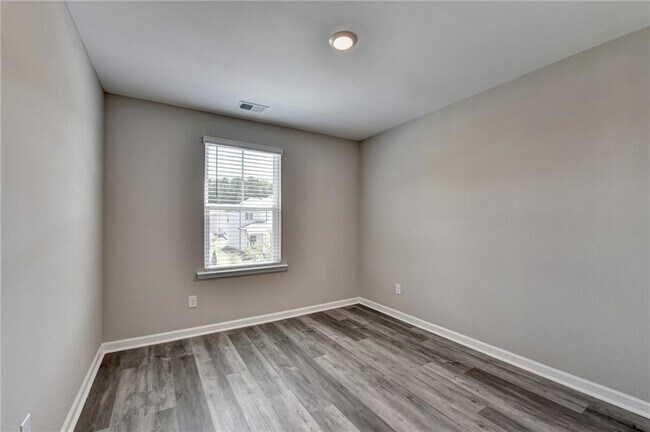 Building Photo - 125 Osprey Overlook Dr