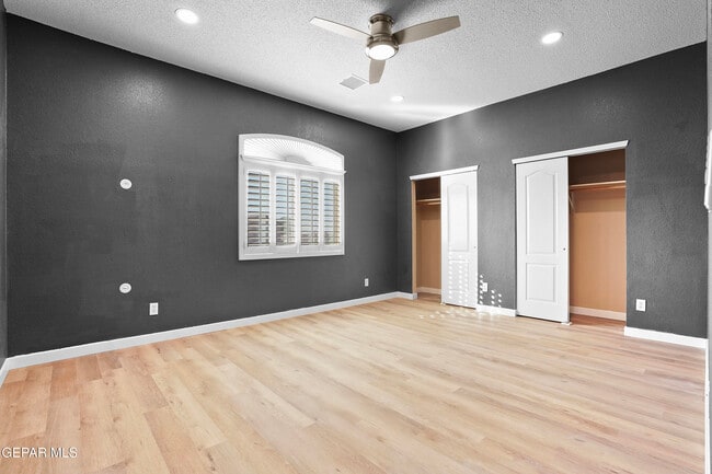 Building Photo - 12323 Sombra Grande Dr