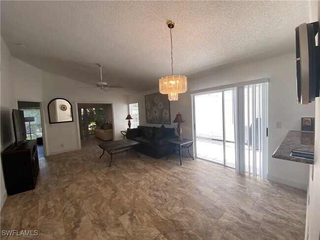Building Photo - 14805 Crooked Pond Ct