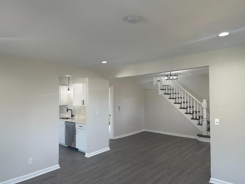 Building Photo - 1304 Floyd St