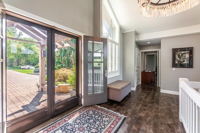 Building Photo - 5816 Leven Links Ct