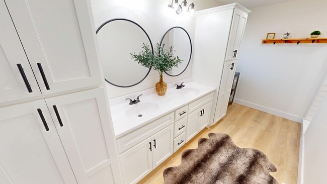 Building Photo - 56 Ken Helmly Ct