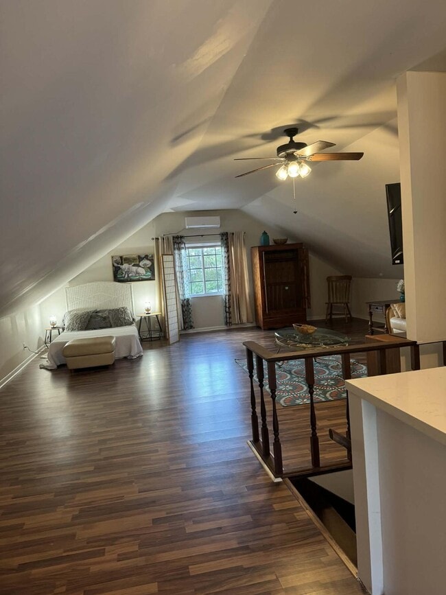 Building Photo - 17130 127th Dr N