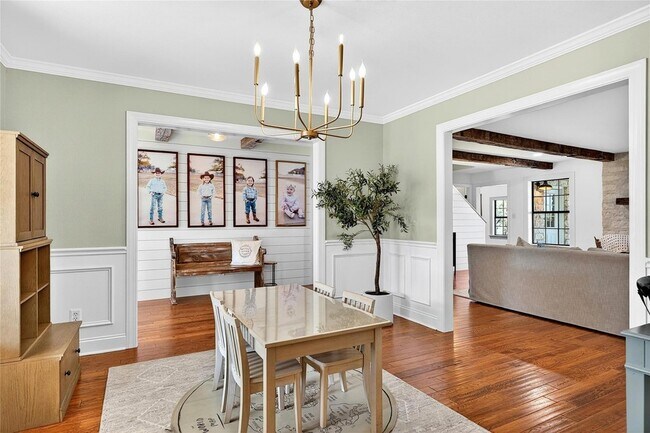 Building Photo - 301 Medlin Creek Loop