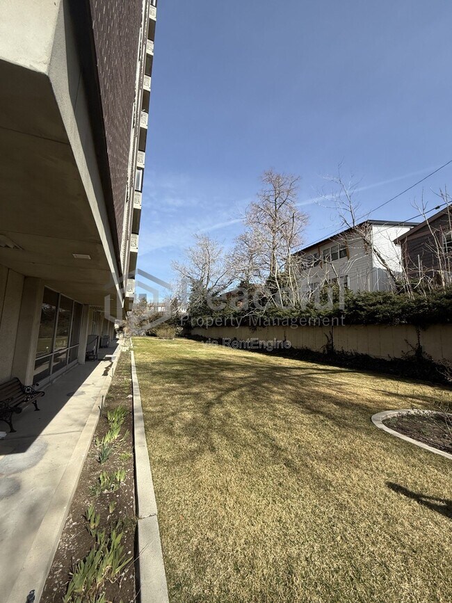 Building Photo - 515 S 1000 E