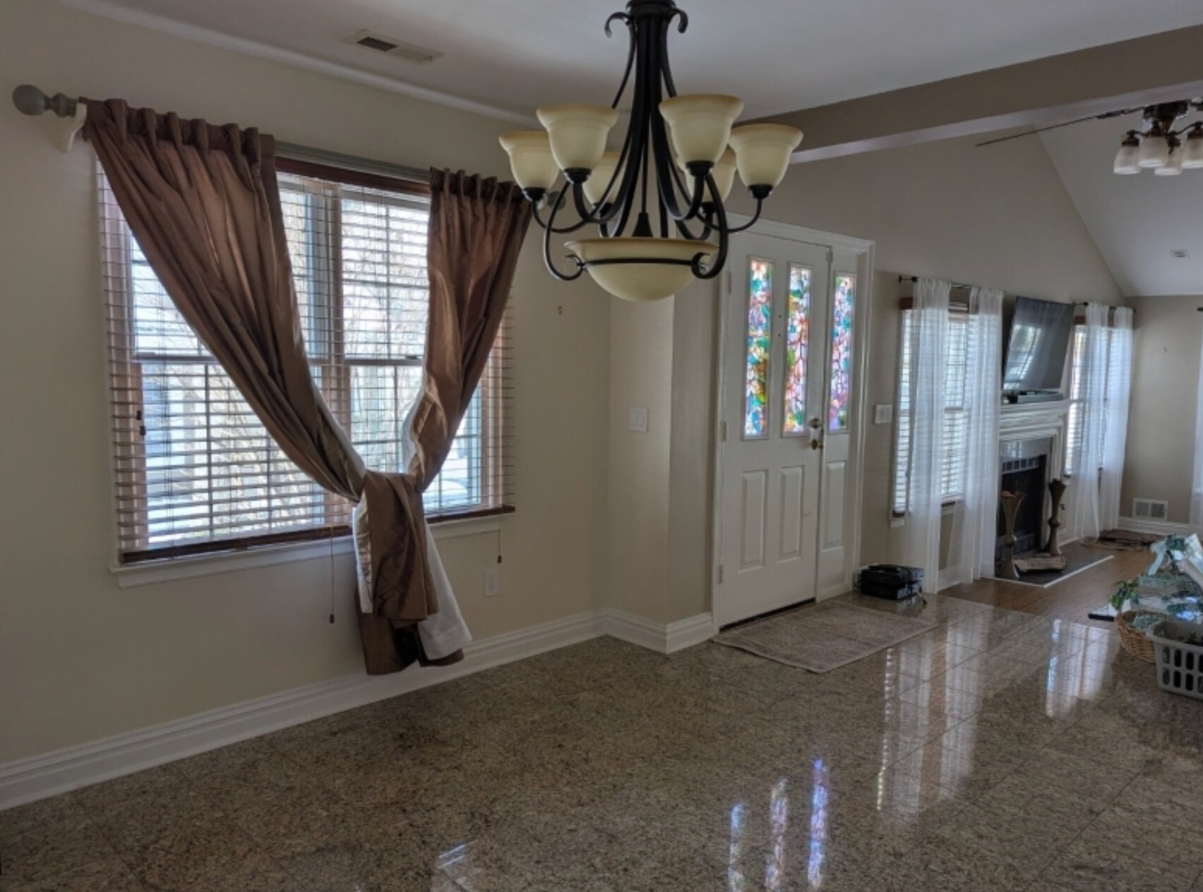 Building Photo - 47 Eton Ct