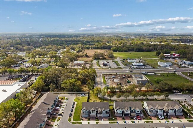 Building Photo - 34214 Rogallo Ln