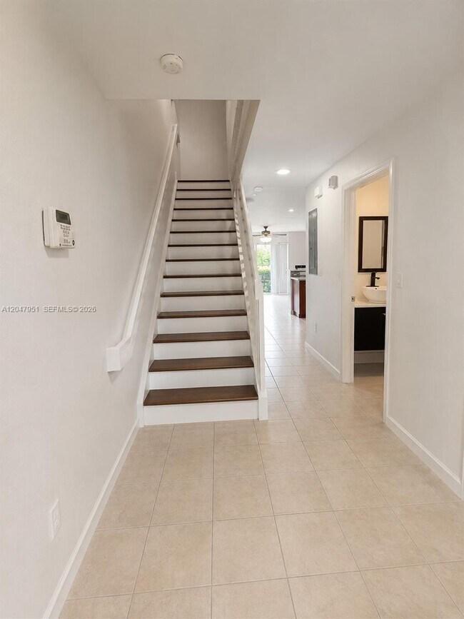 Building Photo - 3092 SW 129th Terrace