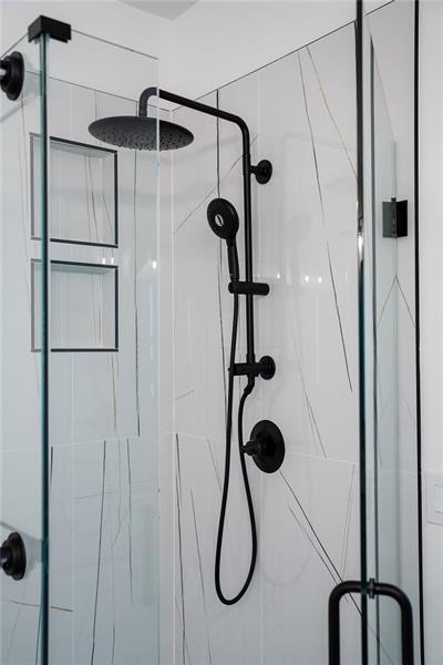 Building Photo - 173 Brush Creek Ct