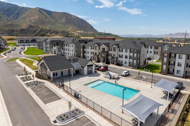 Building Photo - RES_VANDERBEEK_4702