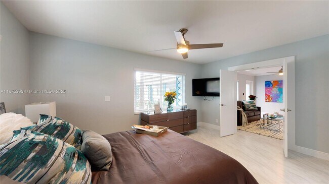 Building Photo - 508 Hendricks Isle