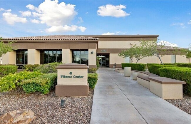 Building Photo - 8701 Prairie Hill Dr