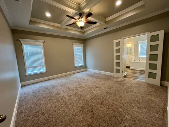 Building Photo - 3520 Spence Dr