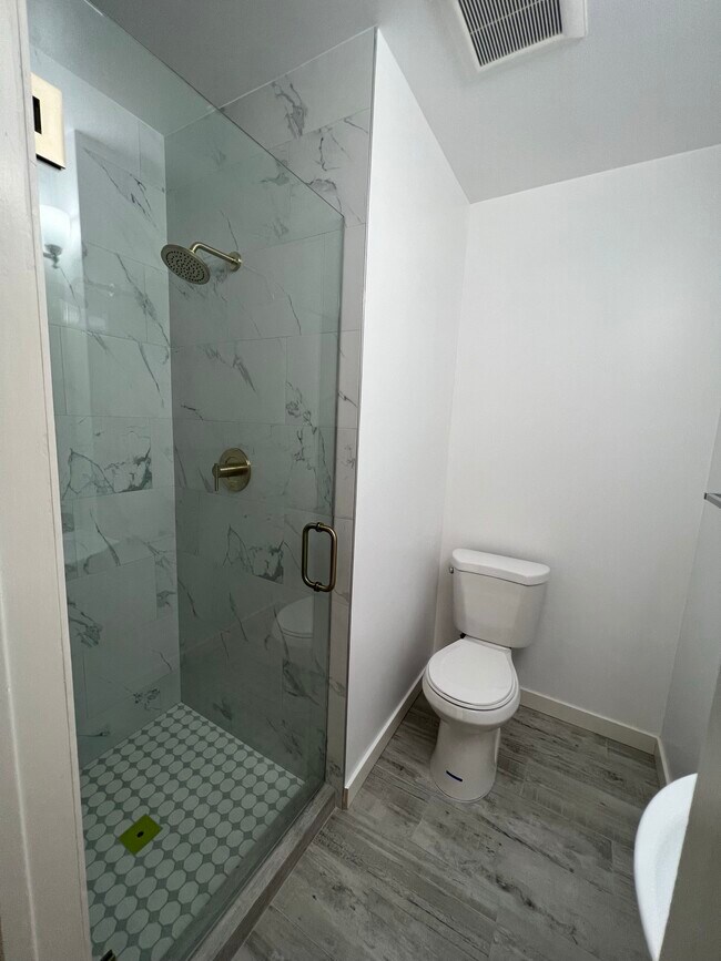 Building Photo - 803 Schumacher Dr