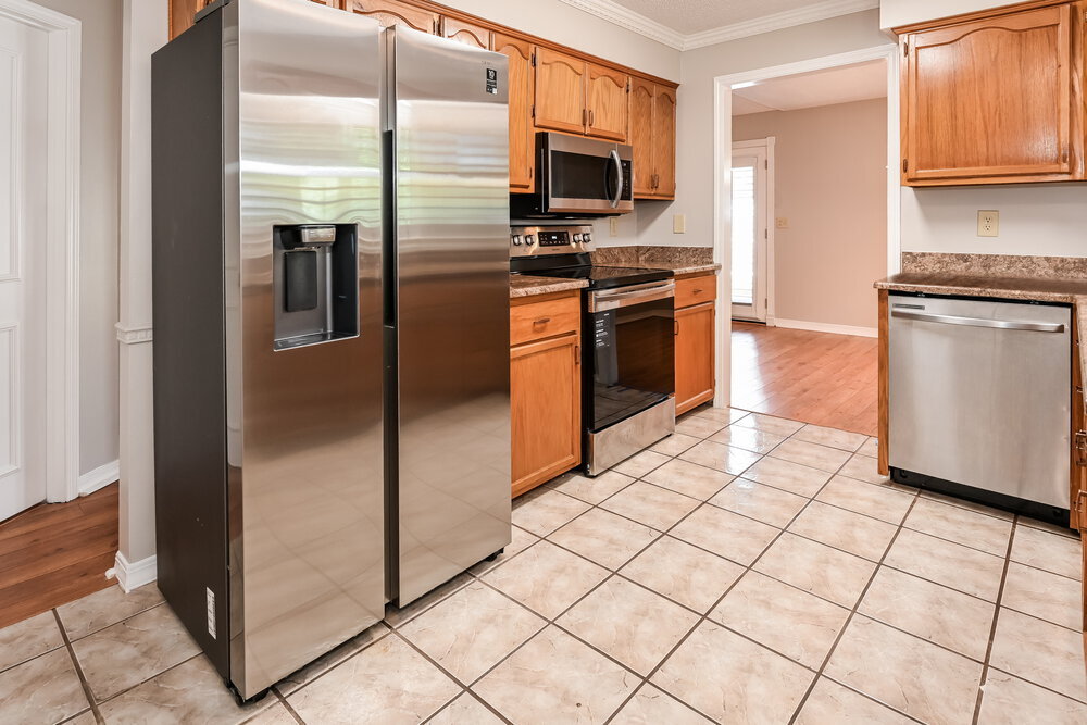 Building Photo - 3016 Bridgeview Dr