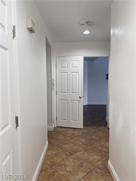 Building Photo - 7628 Spruce Run Ct