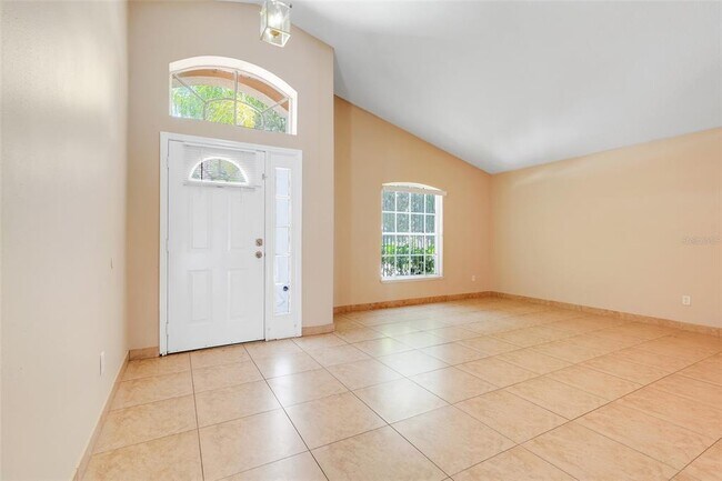 Building Photo - 7720 Hidden Cypress Dr