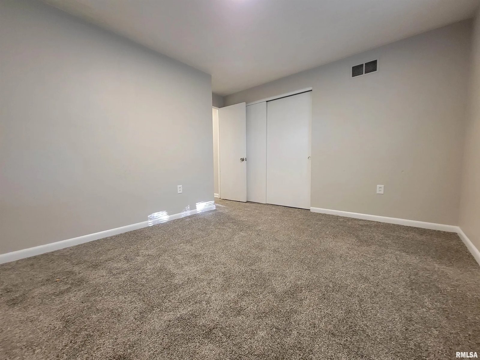 Building Photo - 1111 Summer St