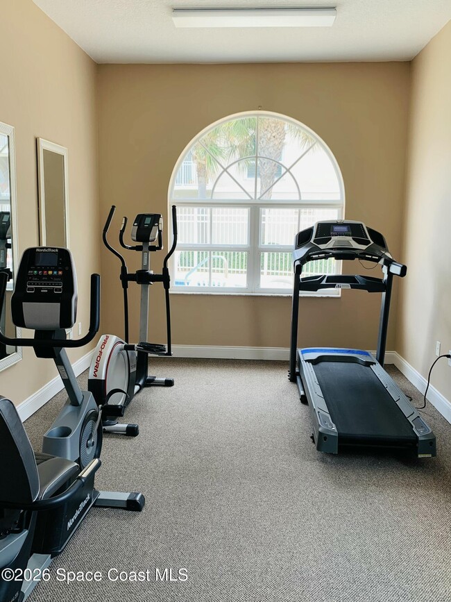 Building Photo - 105 Pulsipher Ave