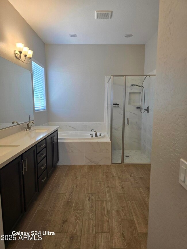 Building Photo - 5605 N 189th Dr