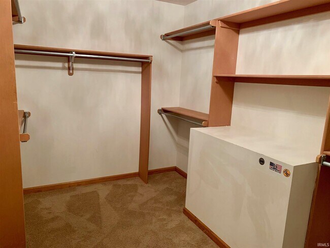 Building Photo - 1209 W Aspen Ct