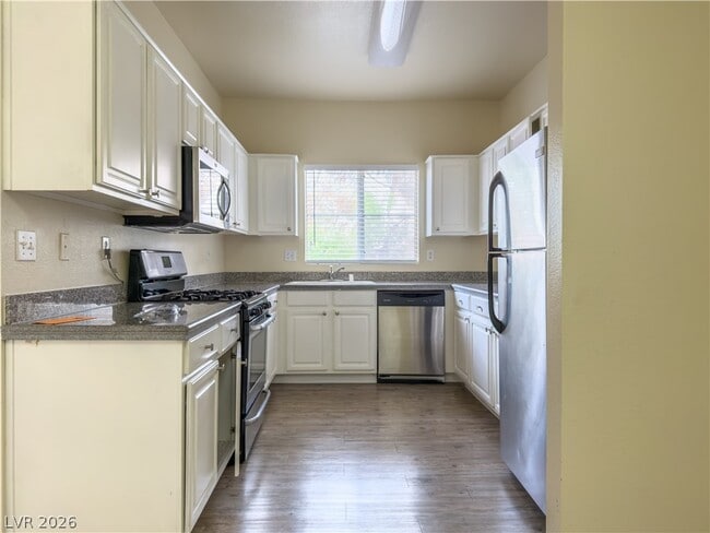 Building Photo - 5250 S Rainbow Blvd