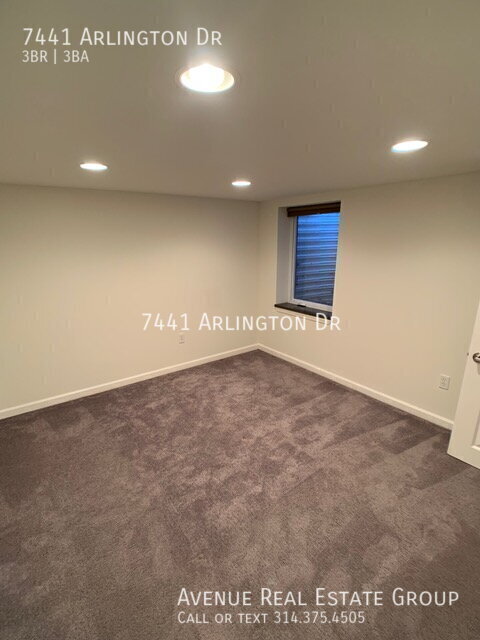 Building Photo - 7441 Arlington Dr