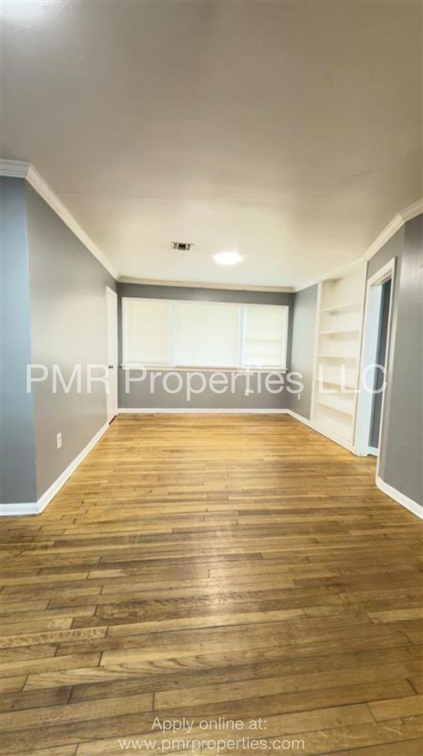 Building Photo - 2311 NW Denver Ave