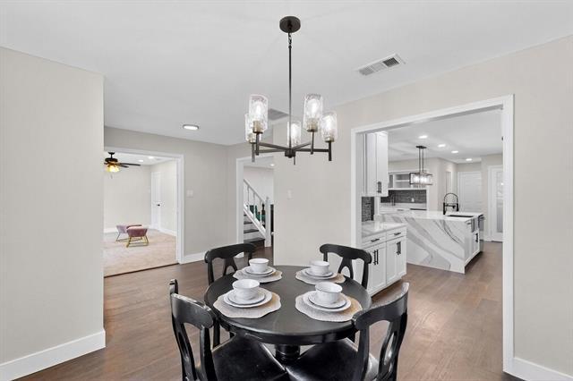 Building Photo - 10132 Medlock Dr