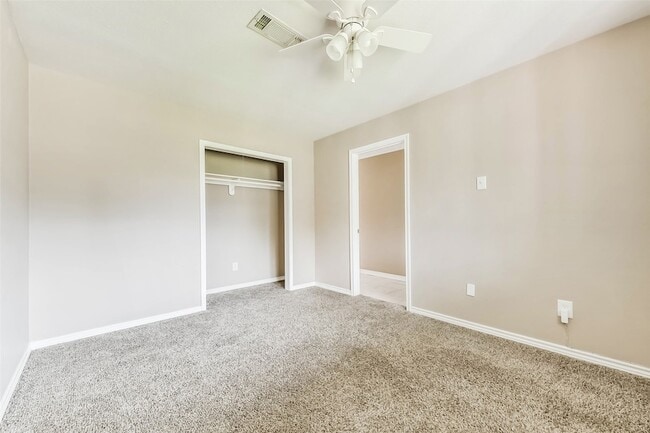 Building Photo - 10906 Sageorchard Ln