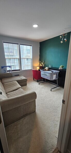 Building Photo - 5900 Whitehurst Ln